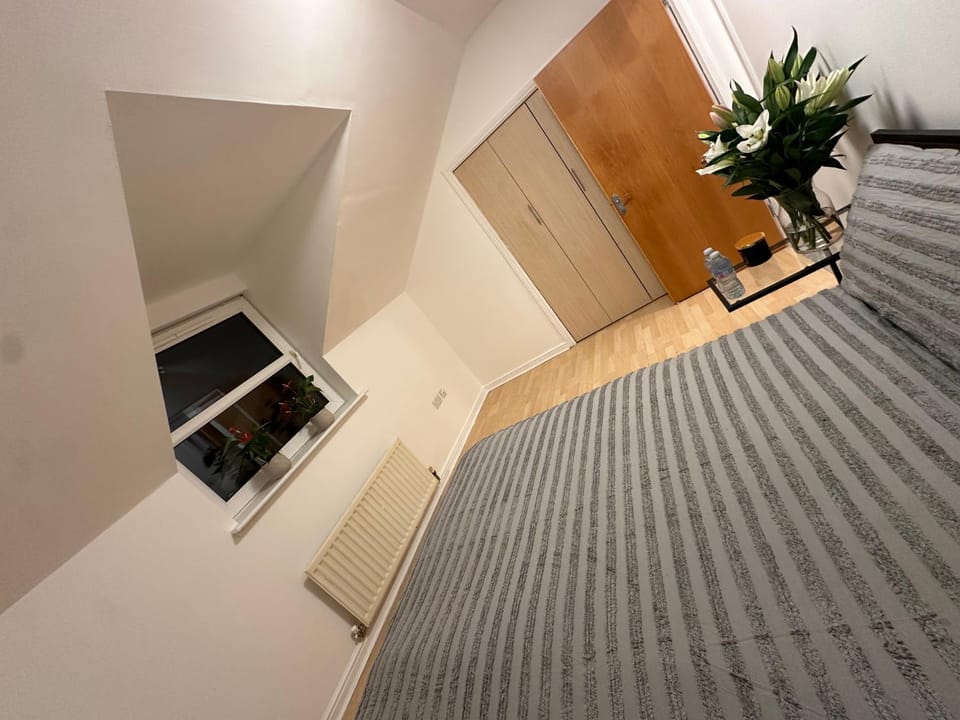 Top Floor Apartment Apartment in Edinburgh