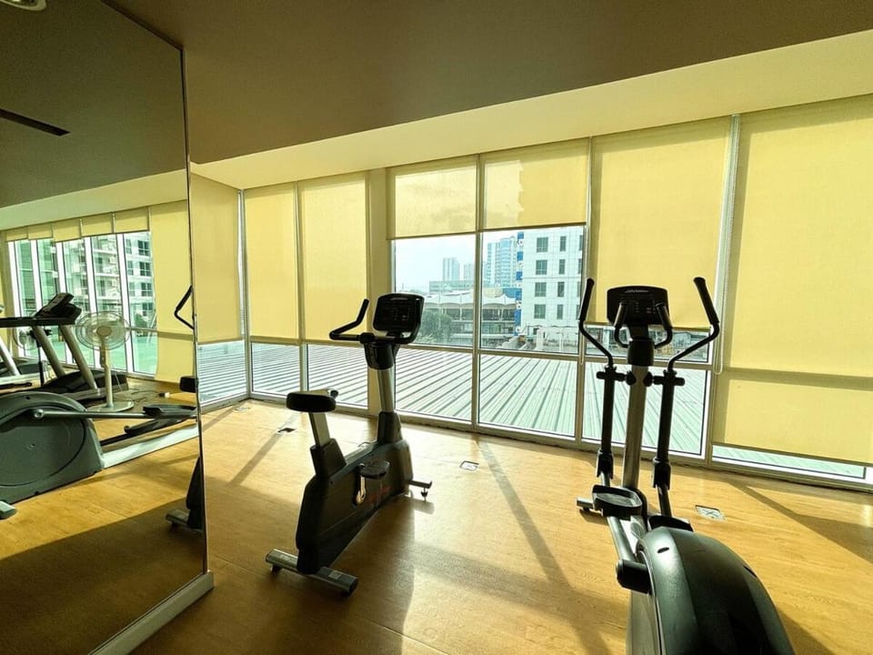 Abreeza Place Cozy Condo Apartment in Davao City