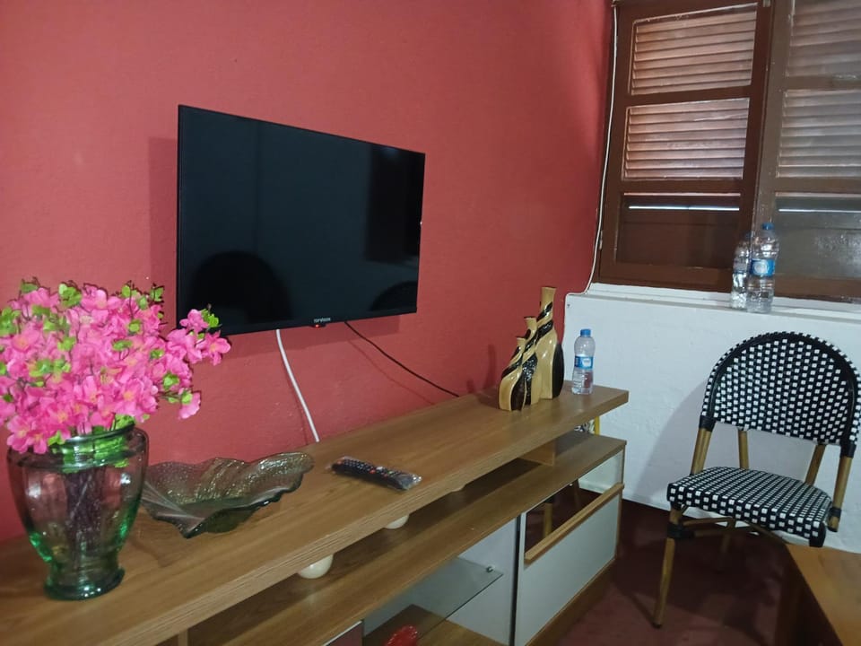 Communal lounge/ TV room, Communal lounge/ TV room