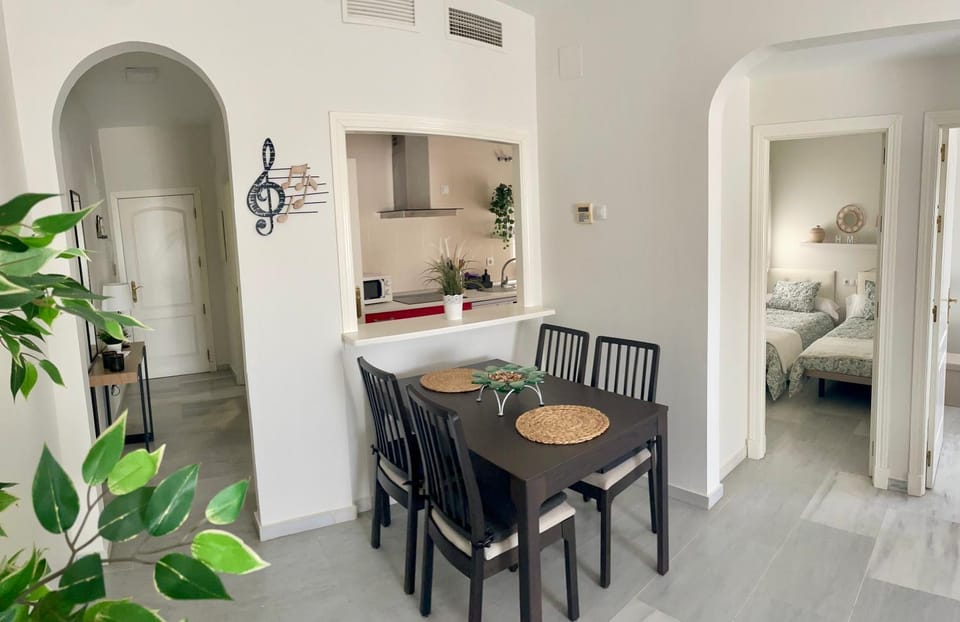 Kitchen or kitchenette, Living room, Dining area