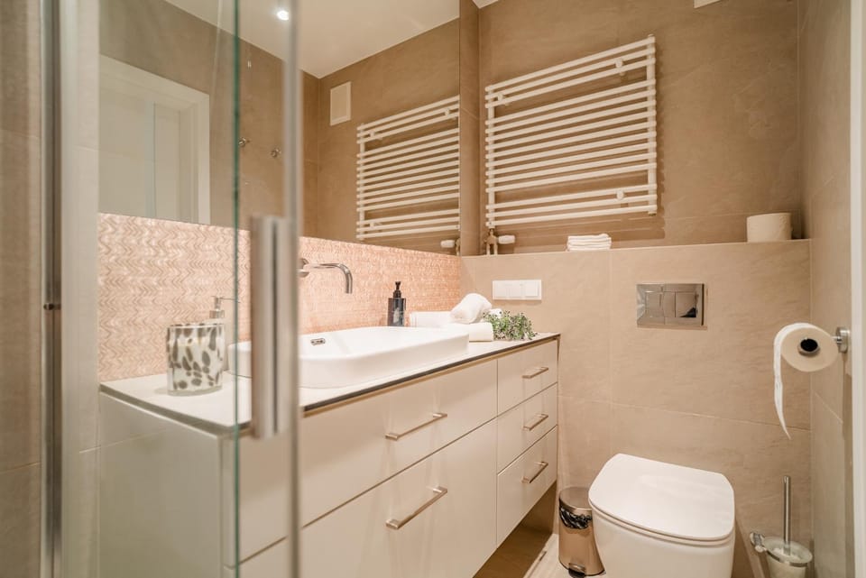 Comfy Apartment Old Town - by Hosty Apartment in Krakow