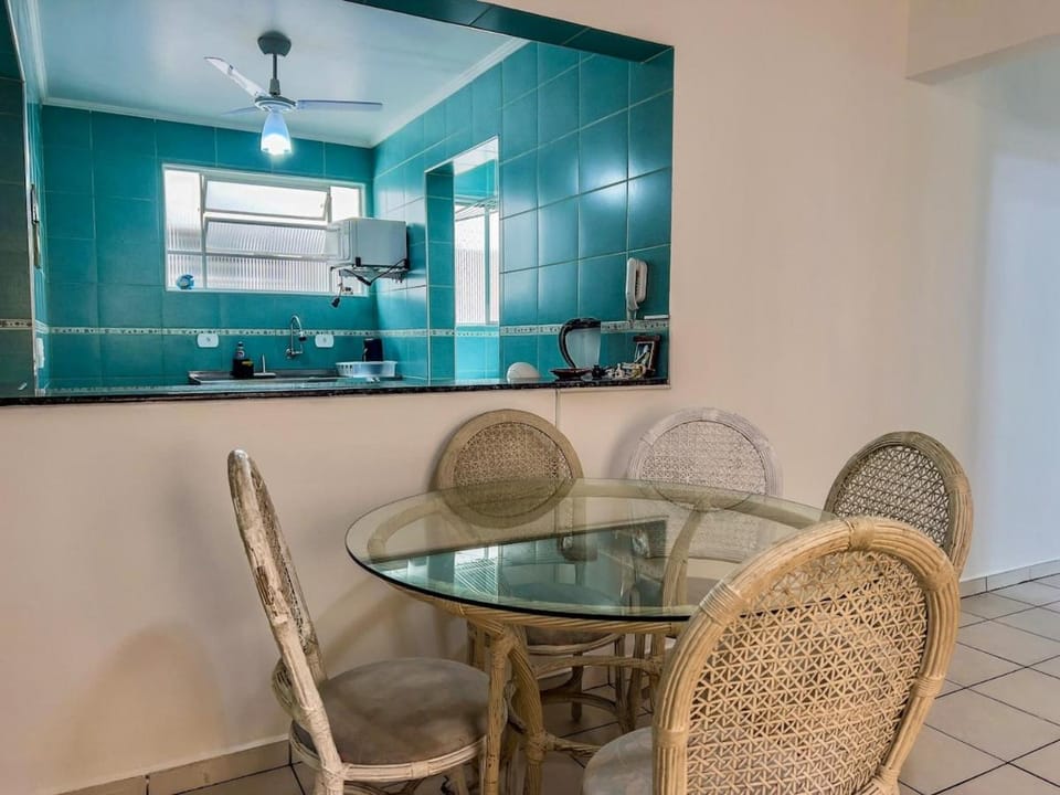 R26 · R26 Aconchegante na praia Enseada Apartment in State of São Paulo