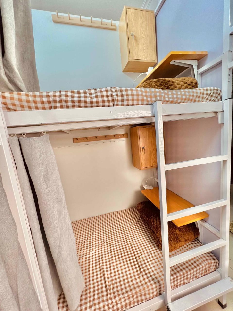 bunk bed