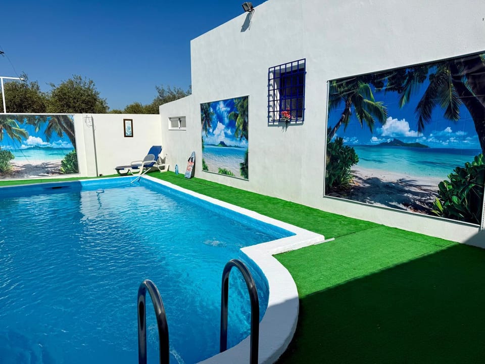 Pool view, Swimming pool