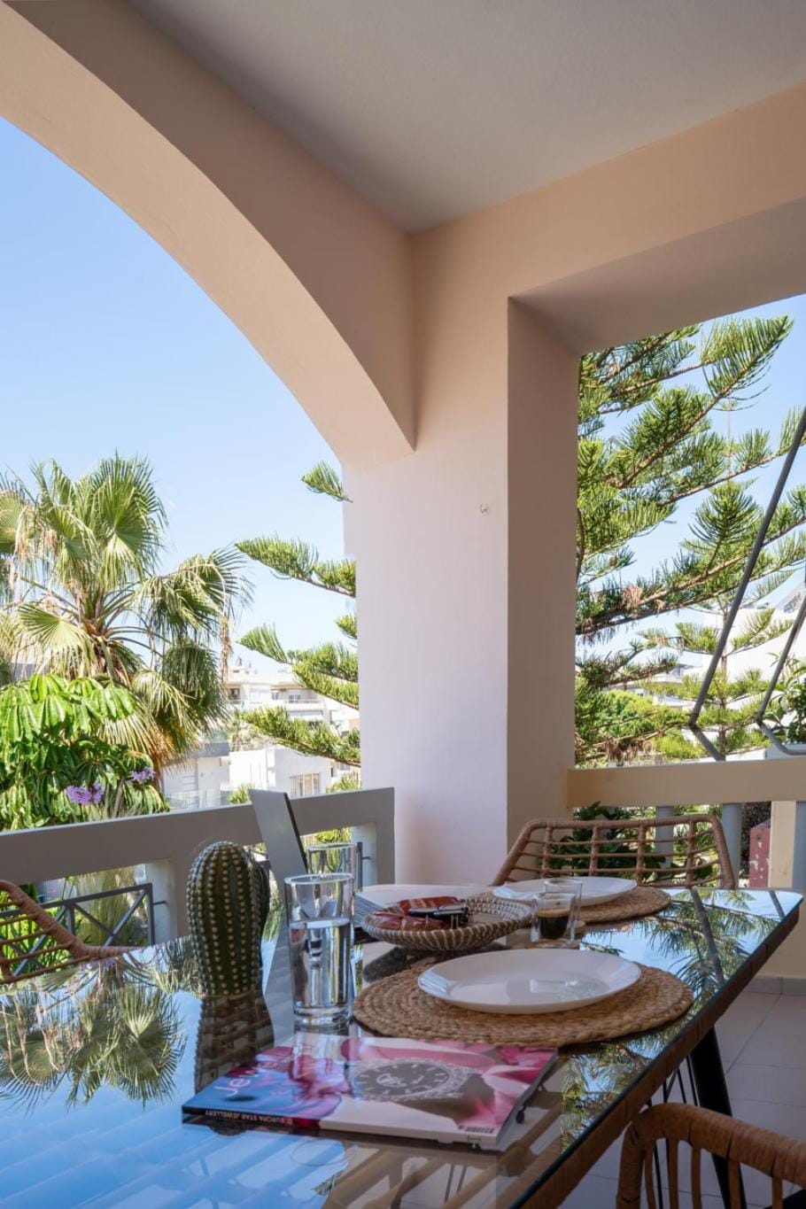 Patio, Day, Garden, View (from property/room), Balcony/Terrace, Balcony/Terrace, Dining area, Garden view