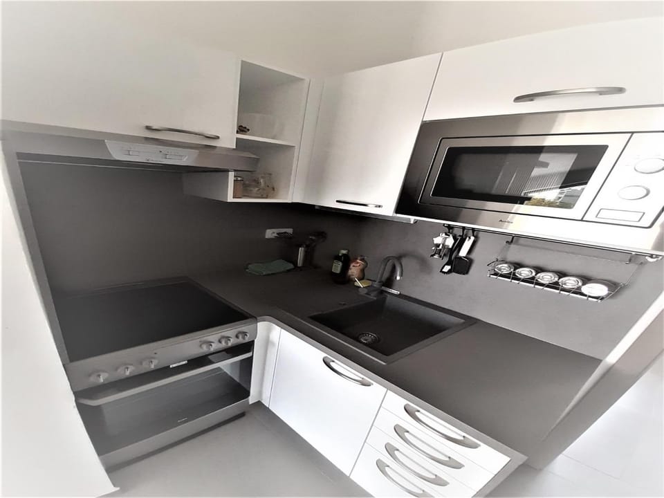 Kitchen or kitchenette, Other