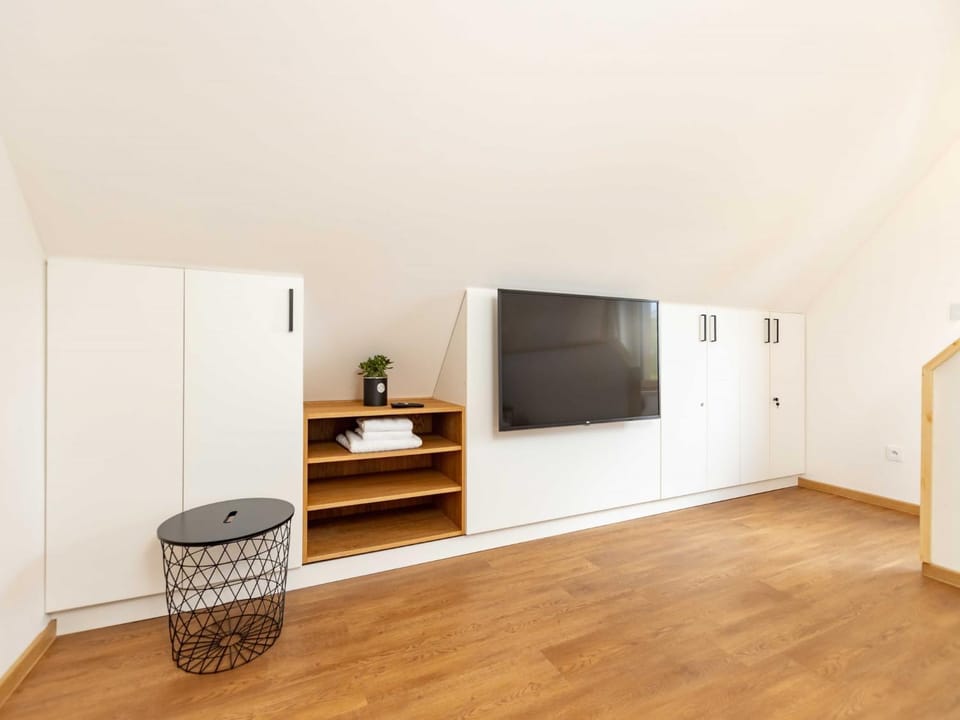 Living room, Other