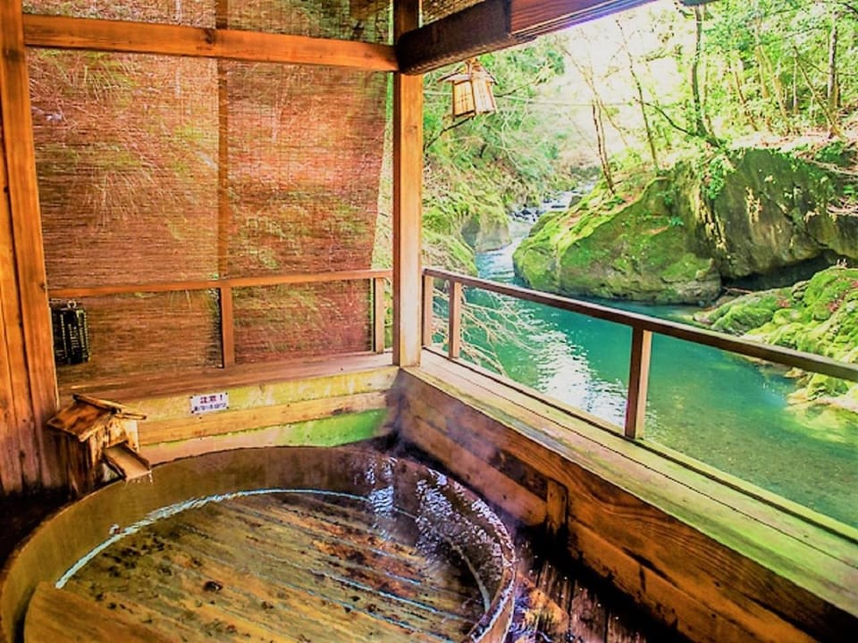 Open Air Bath, Public Bath