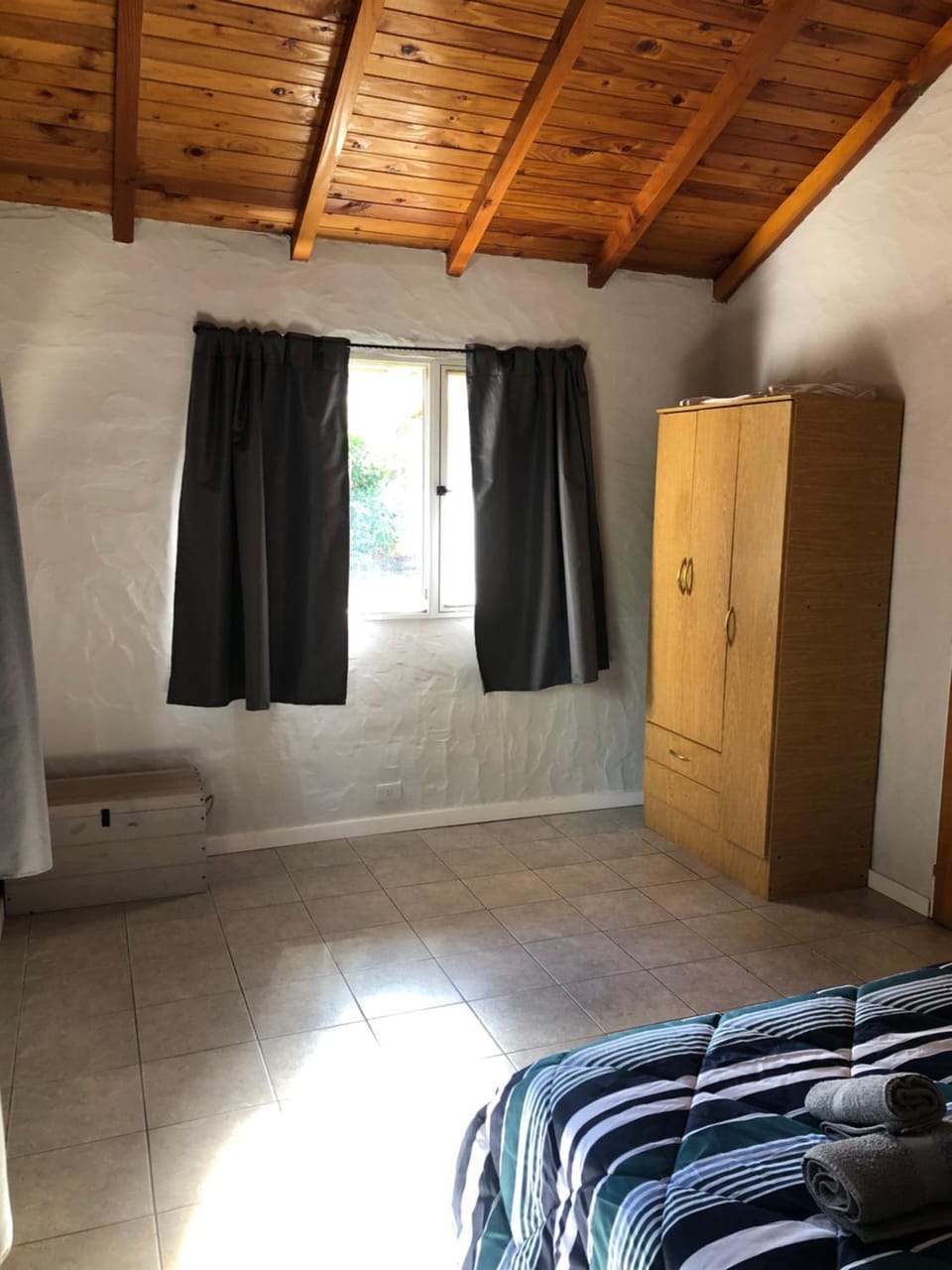 Bedroom, wardrobe