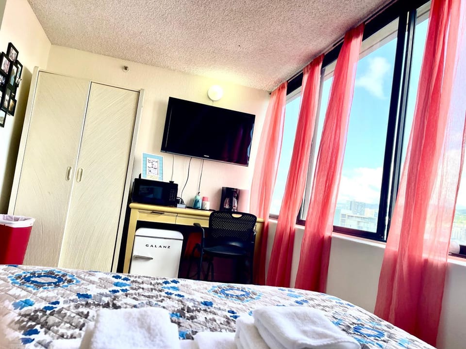 Bed, TV and multimedia