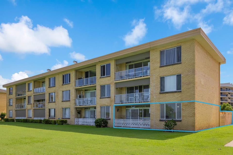 1-21 Ivory Crescent Apartment in Tweed Heads