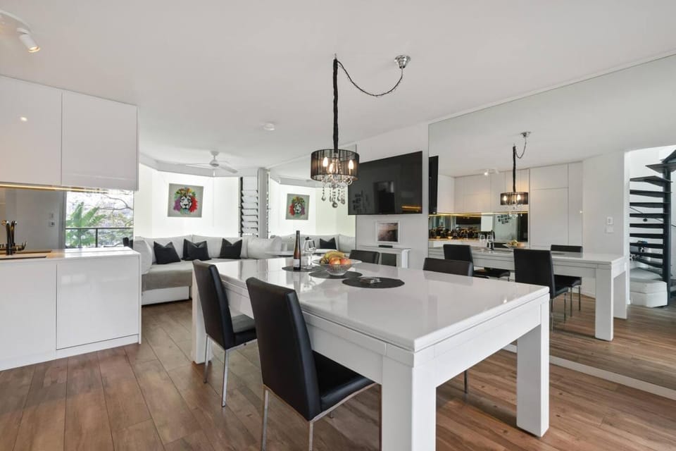 Bellevue Escape - Stylish Bellevue Hill Apartment in Sydney