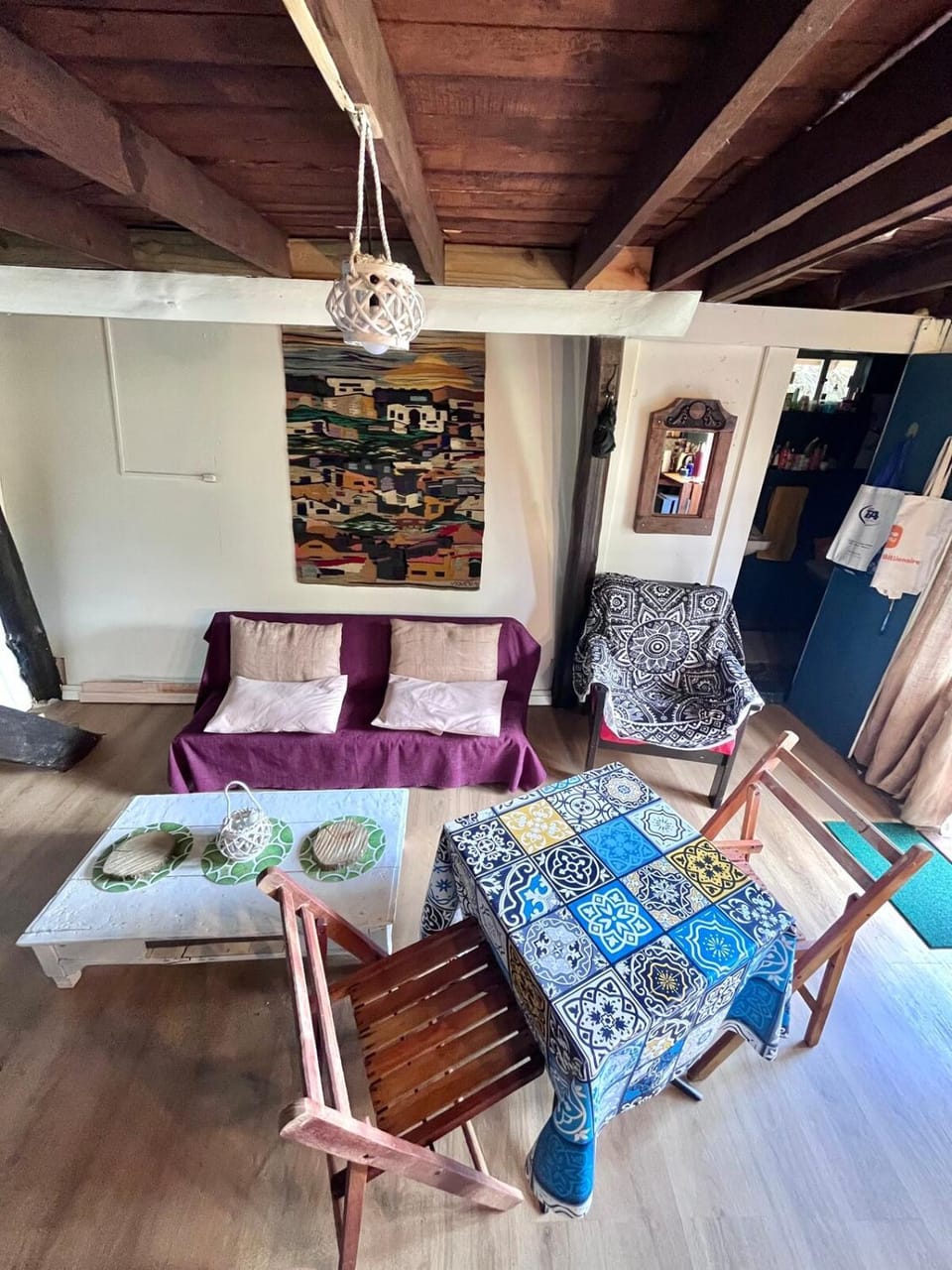 Living room, Dining area