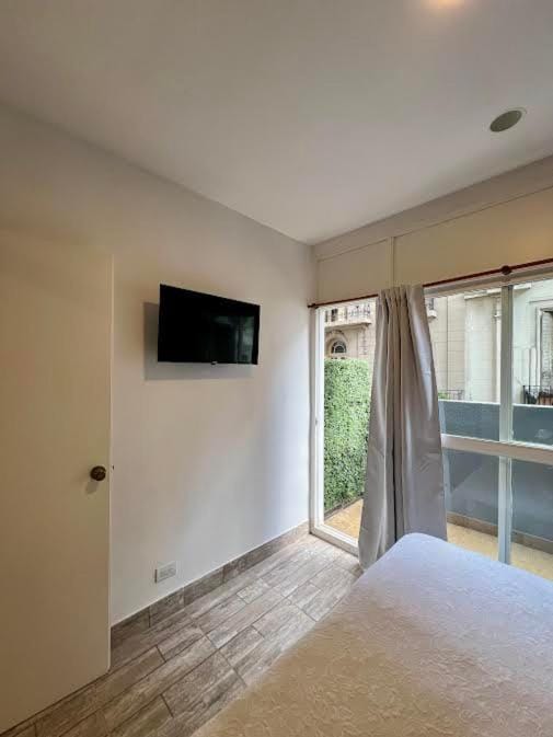 Congreso Boutique con balcón parisino Apartment in Buenos Aires