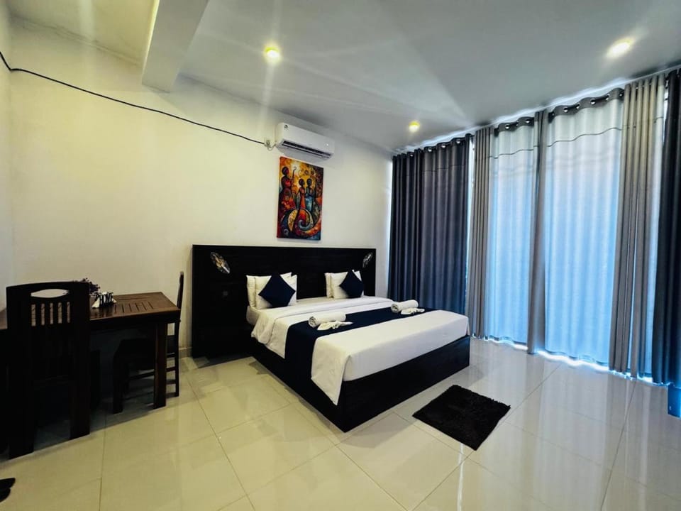 HOTEL Pearl White Residency Hotel in Central Province