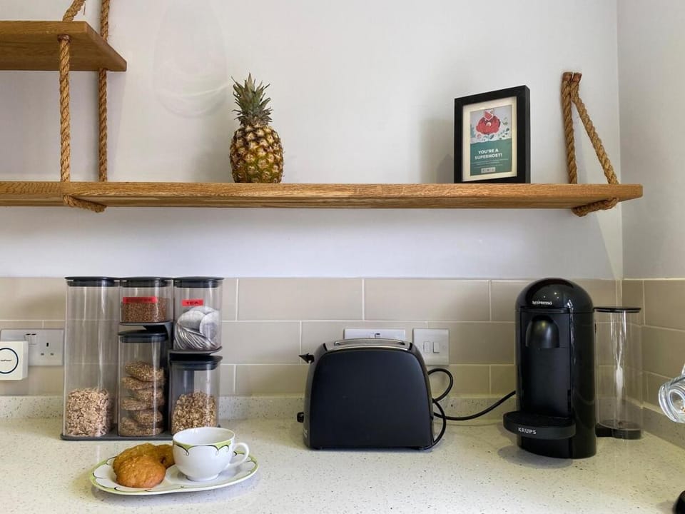 Coffee/tea facilities, Kitchen or kitchenette, Breakfast, toaster