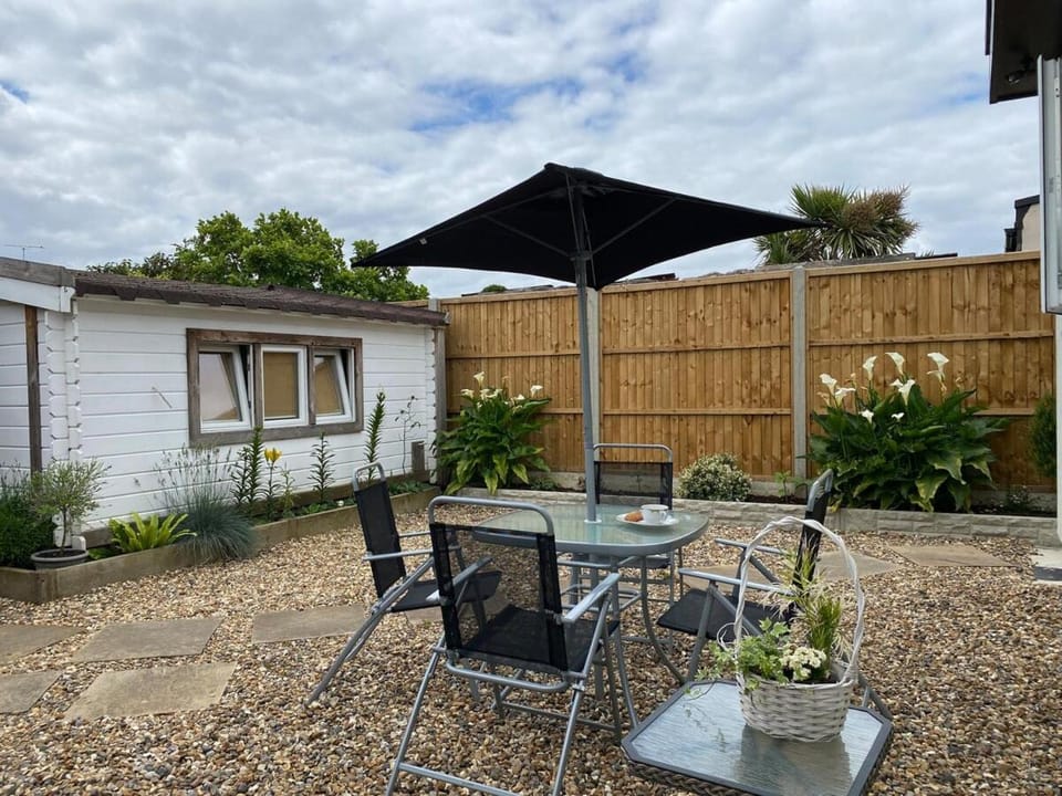 Patio, Garden, Garden view