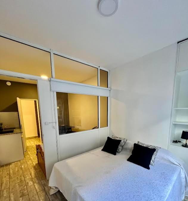 Altos del Congreso Boutique studio de 4 ambientes en dos departamentos Apartment in Buenos Aires