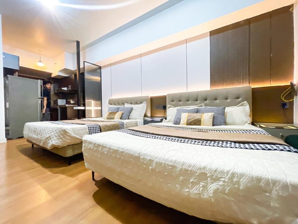 Luxury Condo in Manila Bay near US Embassy Apartment in Manila City