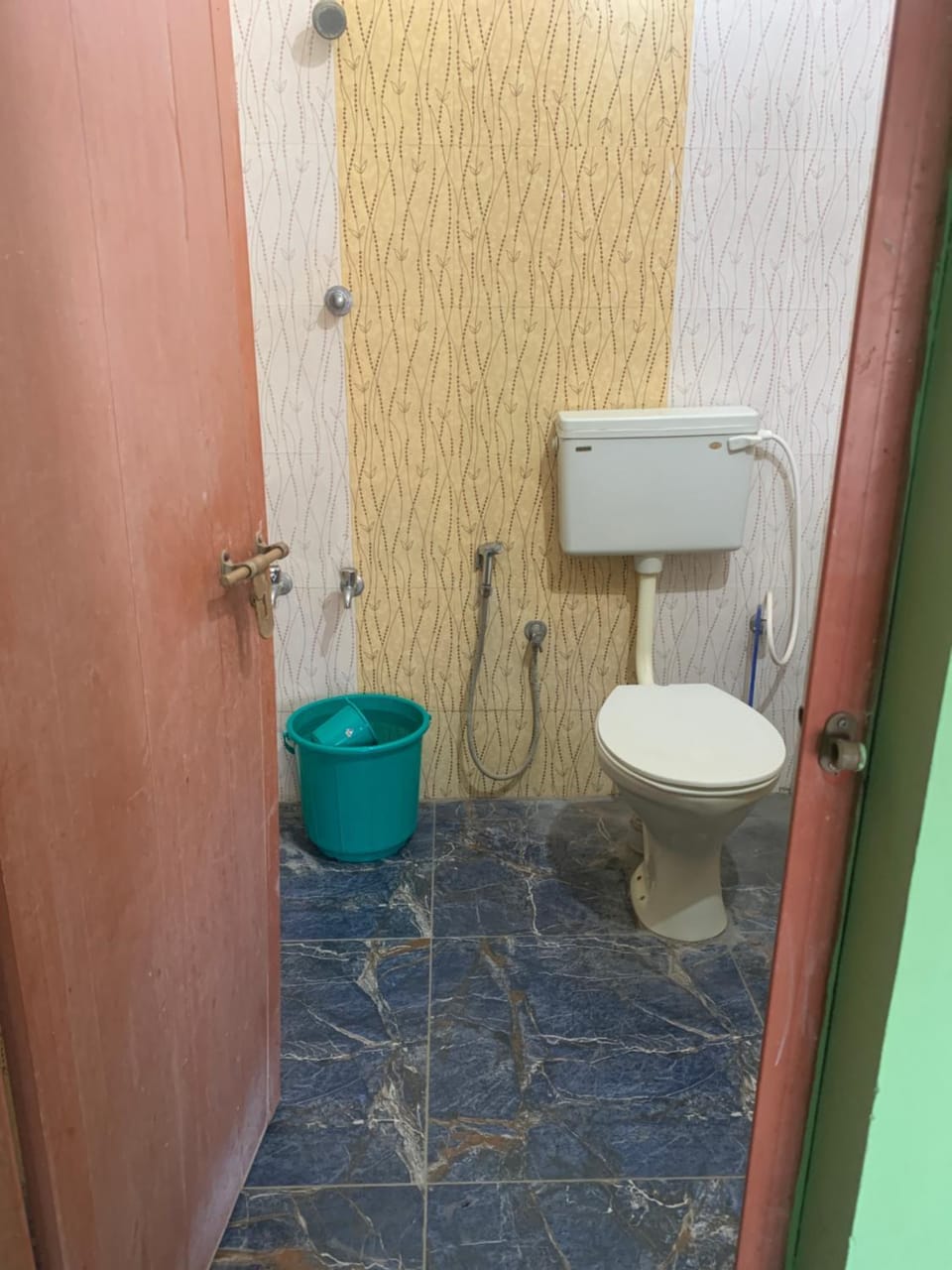 Toilet, Bathroom