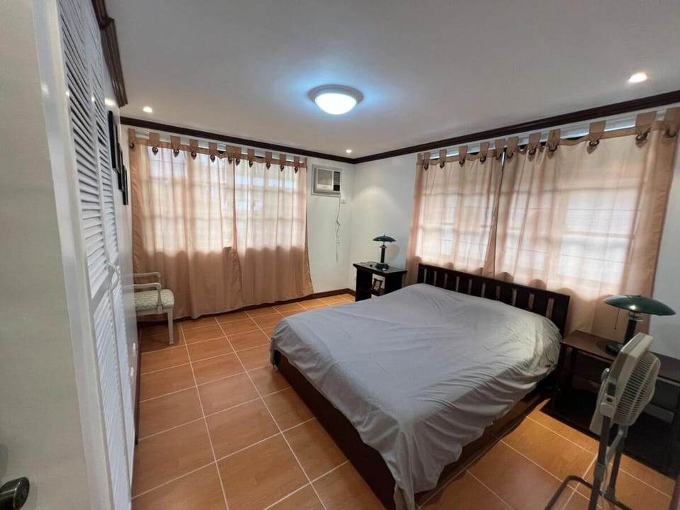 Tagaytay Log Cabin Cabin in Tagaytay