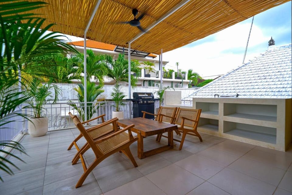 great 3-bedroom Villa Near Canggus Top Attractions Villa in North Kuta