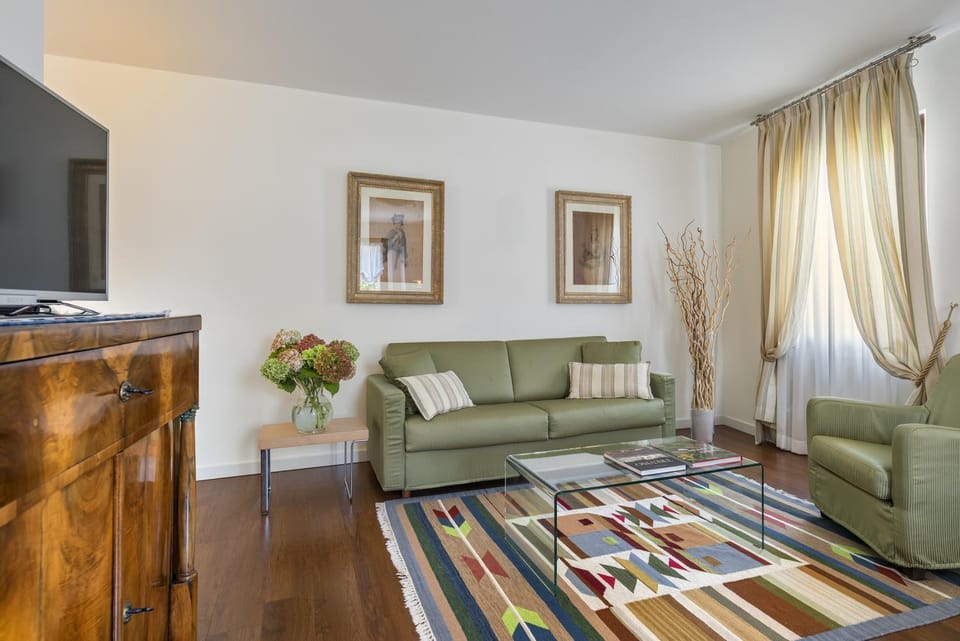TV and multimedia, Living room