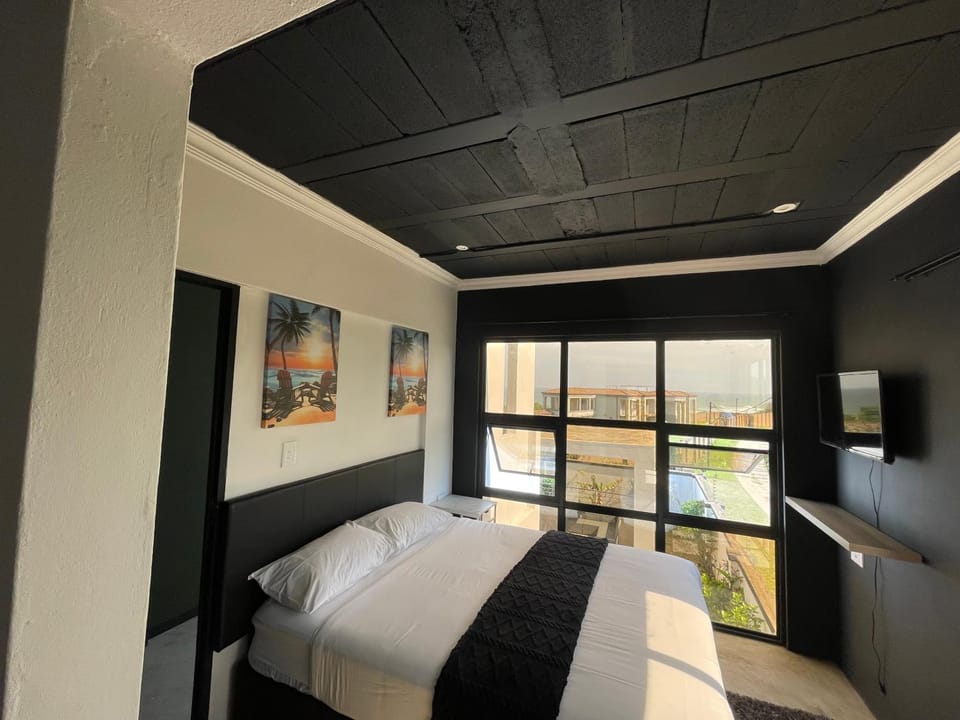 Ocean Garden GuestHouse Bed and Breakfast in KwaZulu-Natal