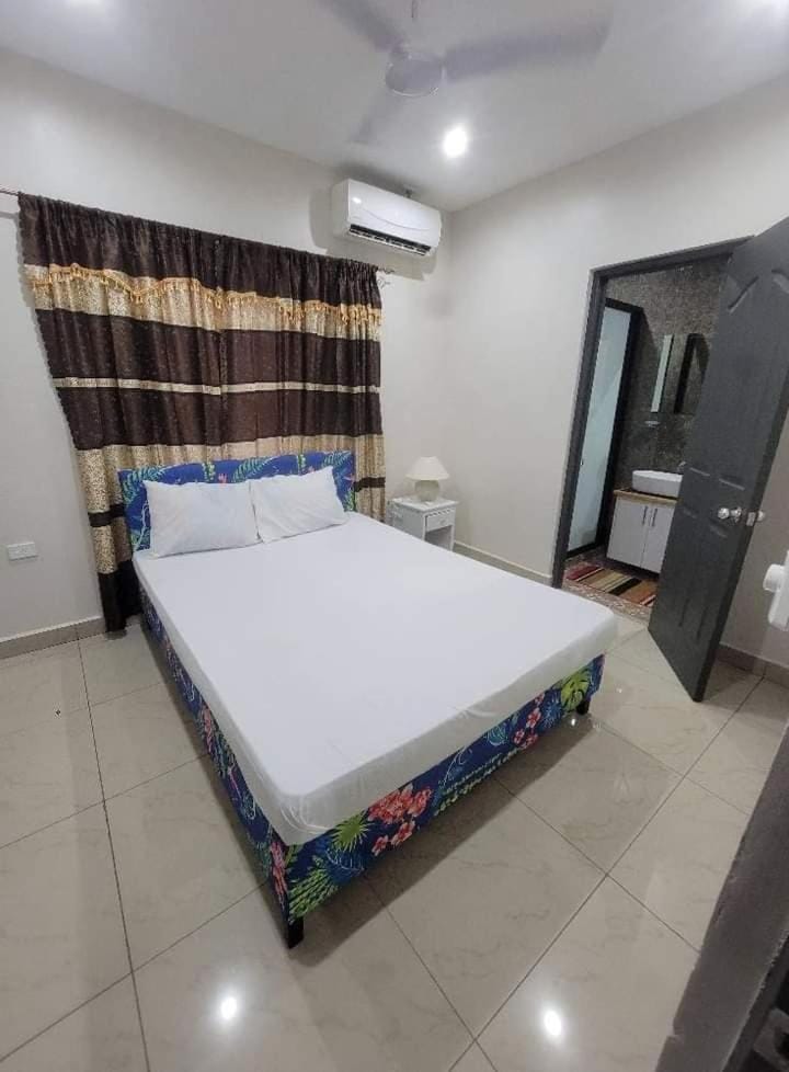 Alis 786 Apartment Apartment in Western Division, Fiji