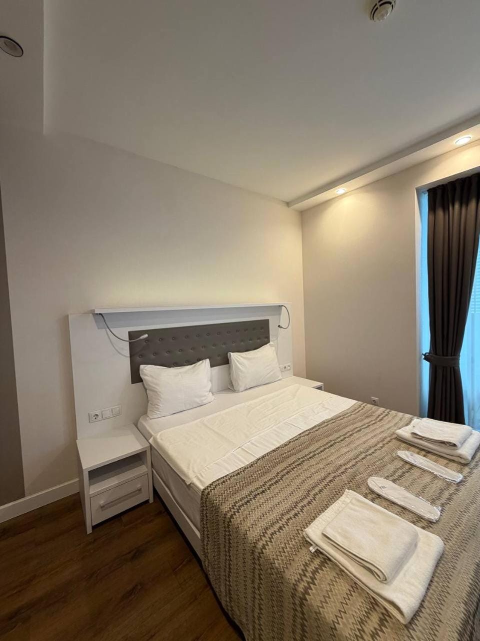 Alliance Palace Black Sea Apartment in Batumi
