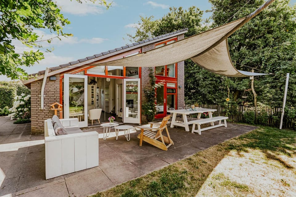 Patio, Garden, Dining area