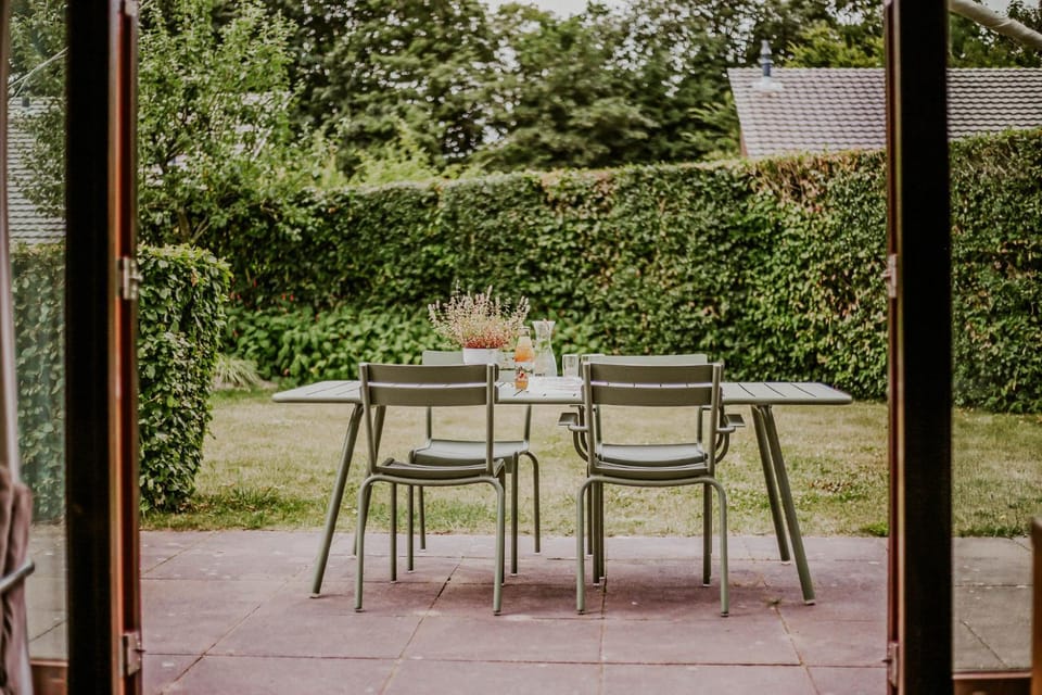 Patio, Garden, Dining area