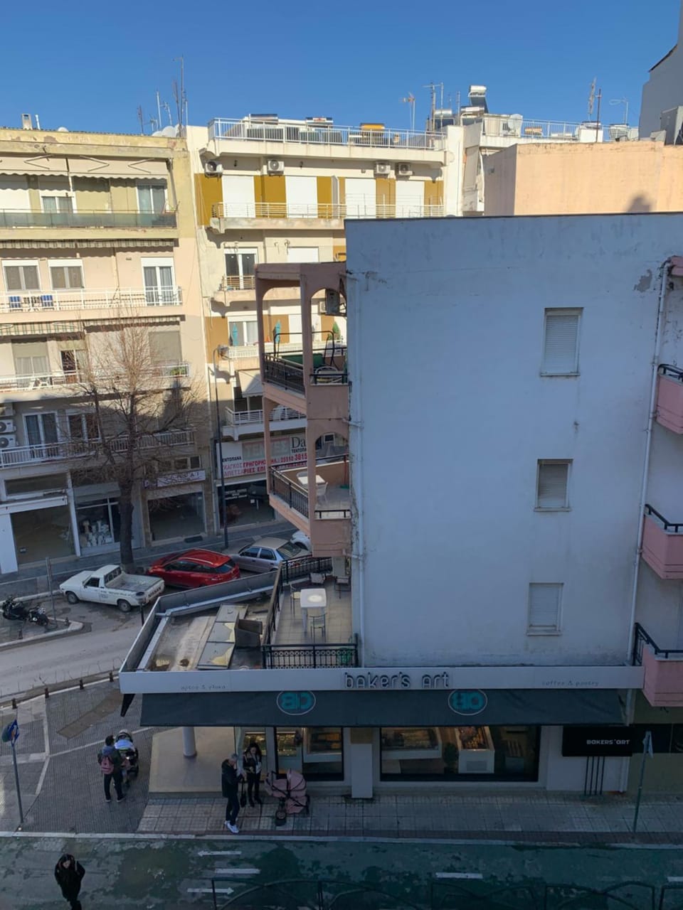 Neighbourhood, Street view