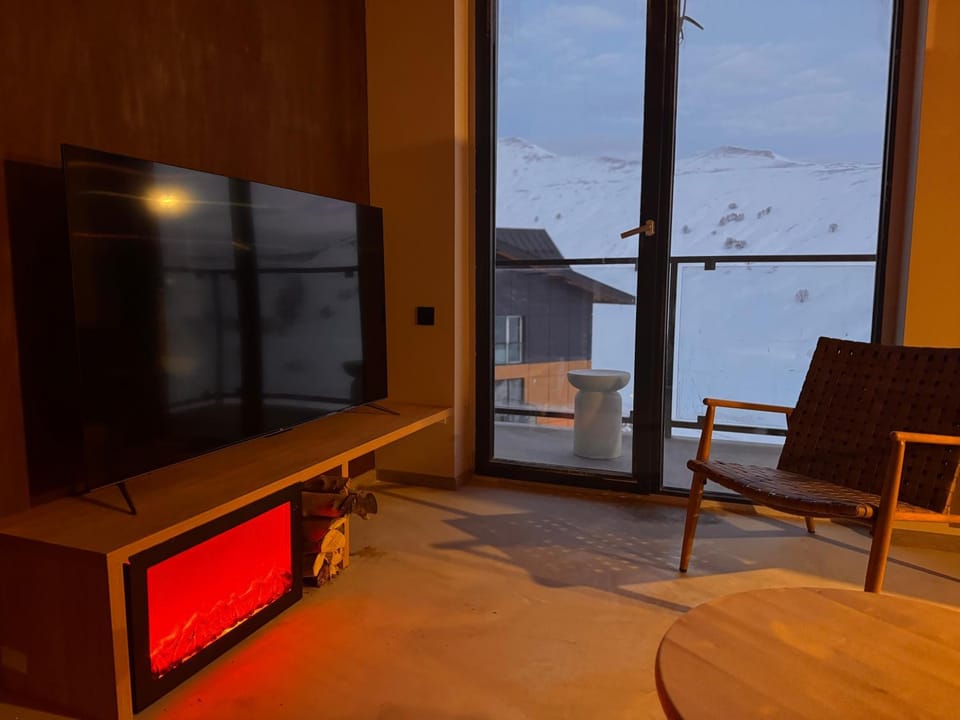 Natural landscape, TV and multimedia