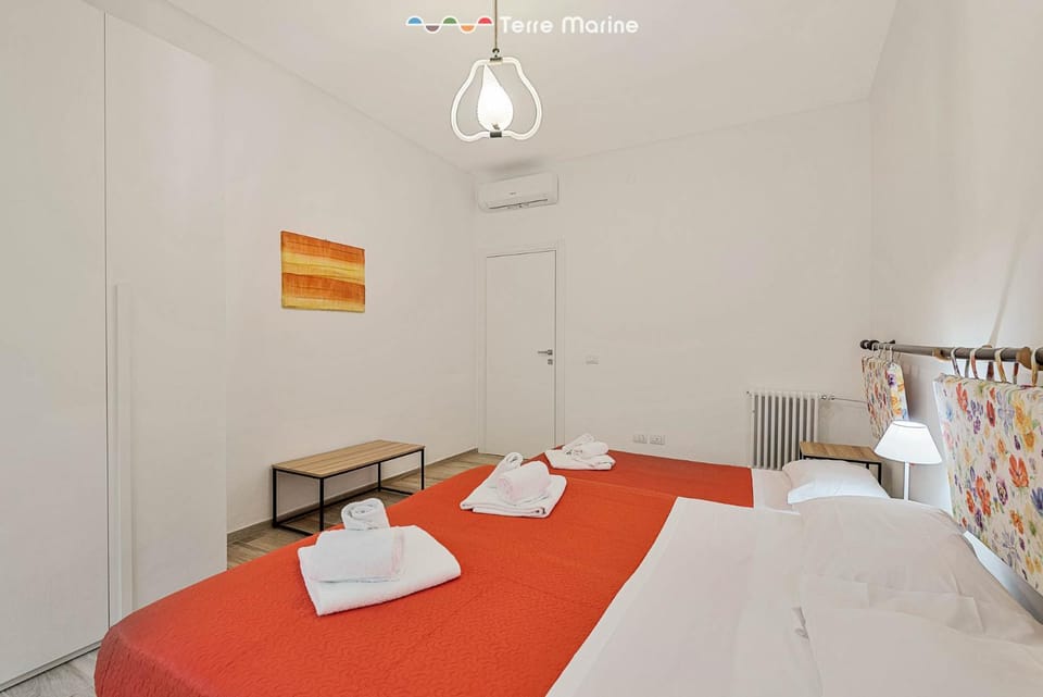 Dar Holiday Home, Terre Marine Apartment in La Spezia