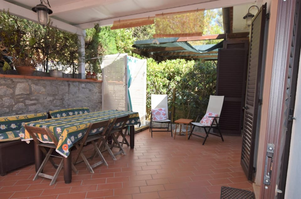 Patio, Balcony/Terrace