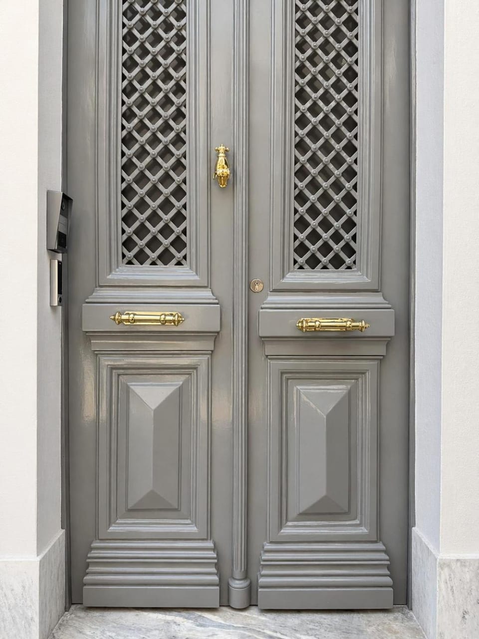 Property building, Facade/entrance