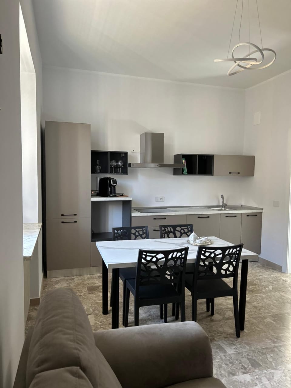 Kitchen or kitchenette, Living room, Dining area