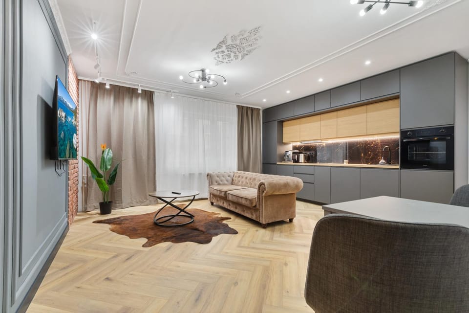 TV and multimedia, Kitchen or kitchenette, Living room, Seating area