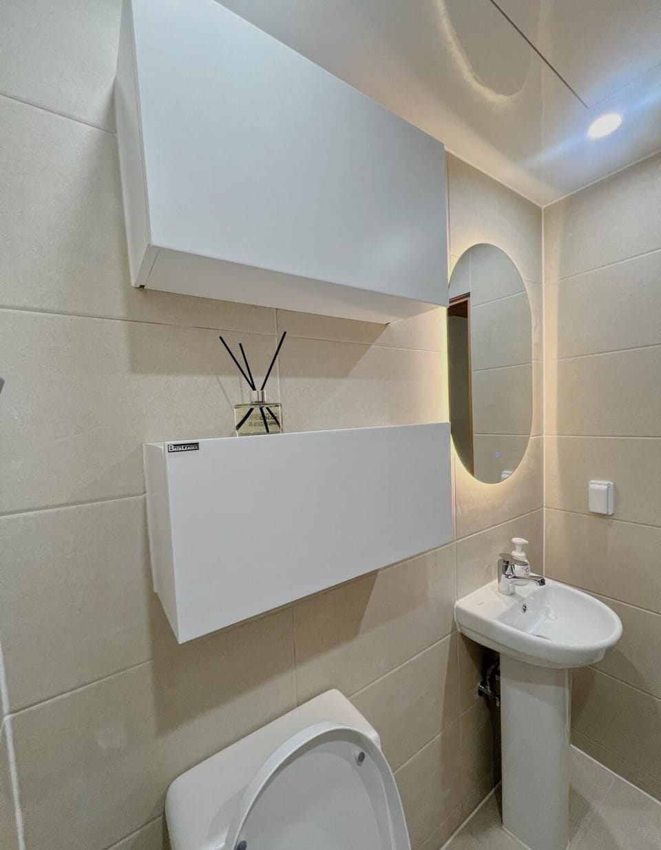 Toilet, Bathroom