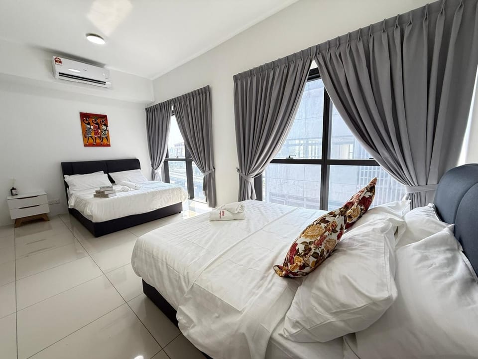 Bed, City view
