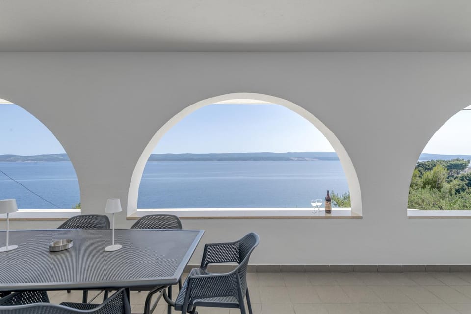 DeLuxe Seaview Apartment KENNEDY I Apartment in Split-Dalmatia County