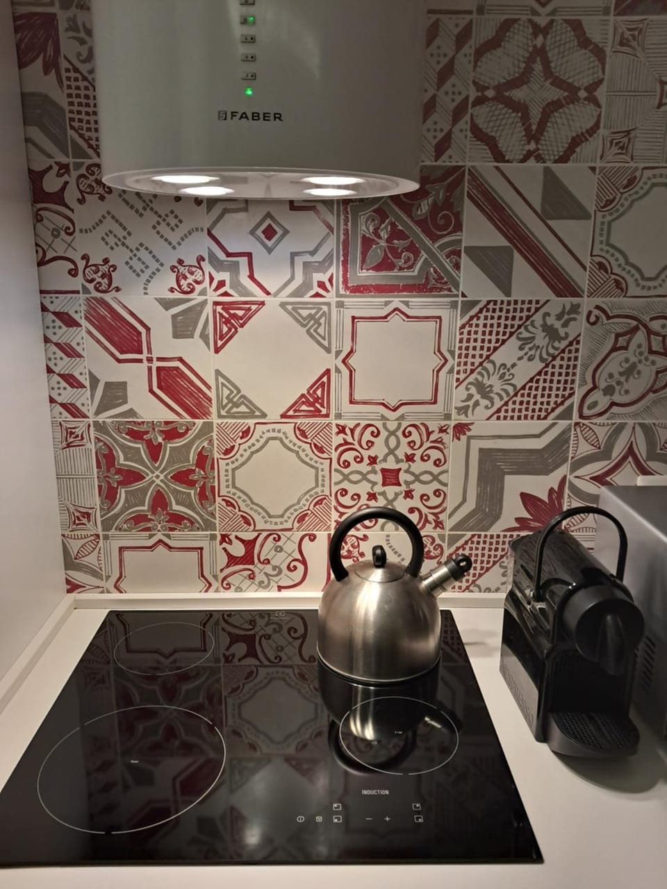 Coffee/tea facilities, Kitchen or kitchenette