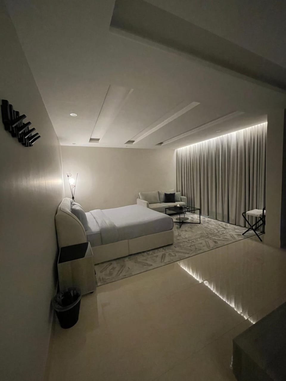 Photo of the whole room