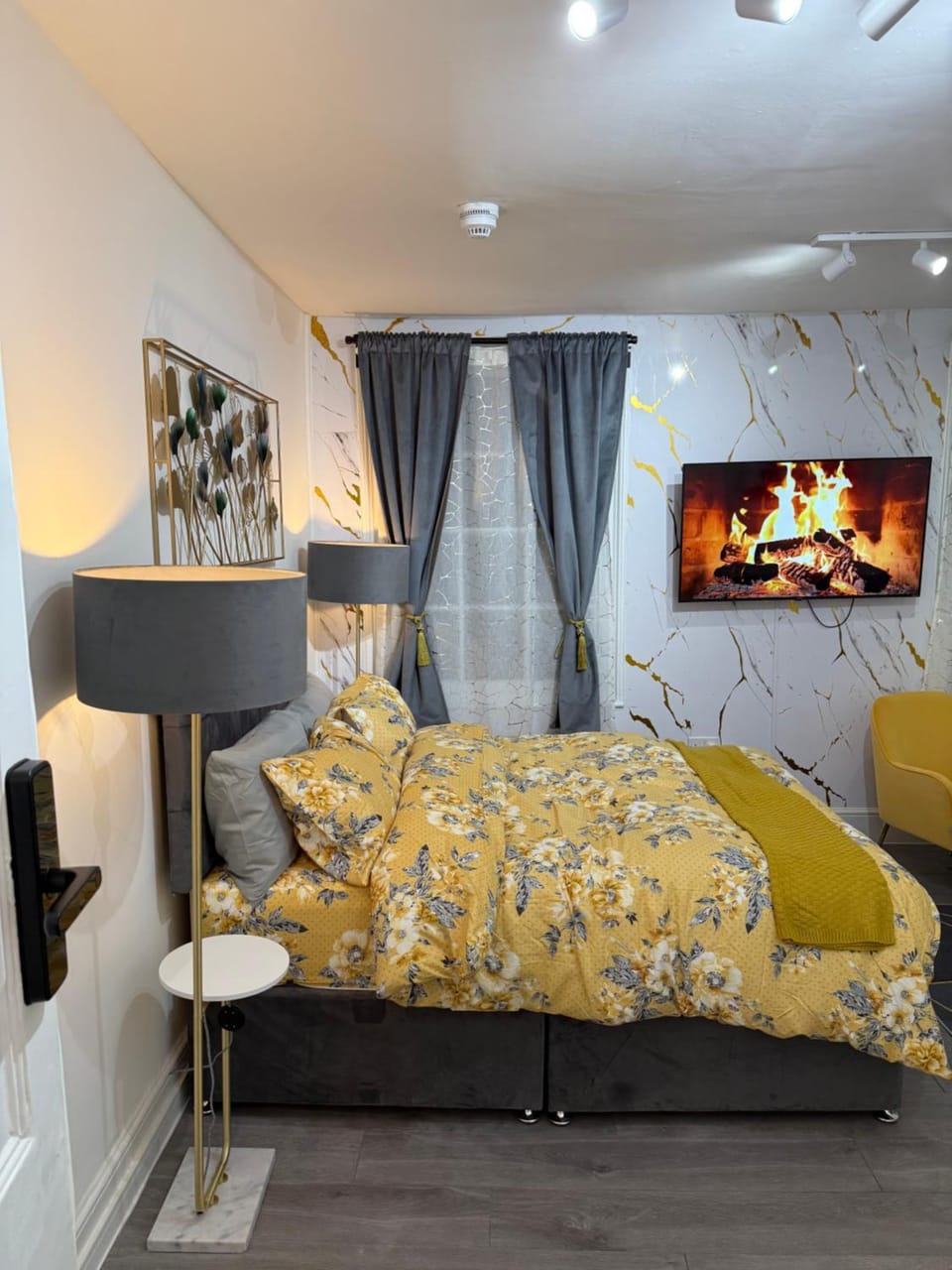 Luxury Studio in Victoria, 7 minutes walk to Victoria Station, Room 8 Vacation rental in City of Westminster