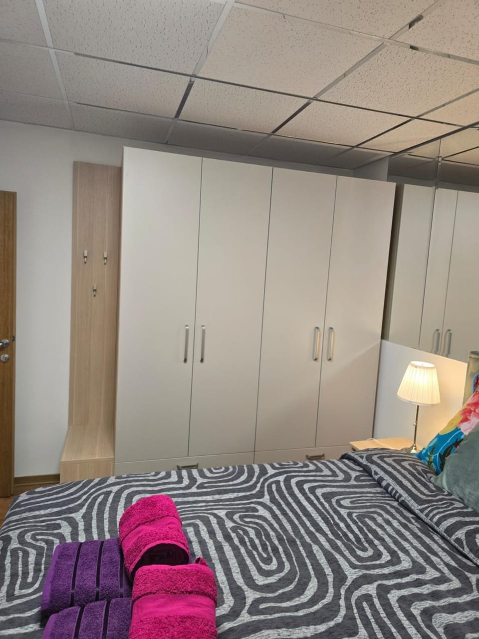 APARTMAN LAVANDA ZAGREB 57 Square Meters 2 Bedrooms Free Parking Self Check-in Apartment in City of Zagreb