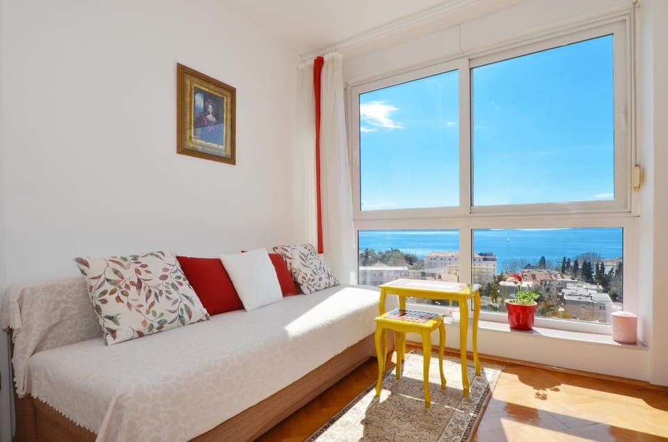 View (from property/room), Living room, Seating area, Sea view