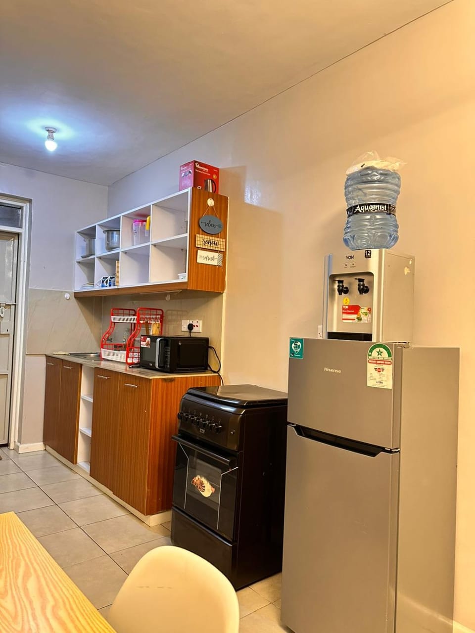 Kitchen or kitchenette