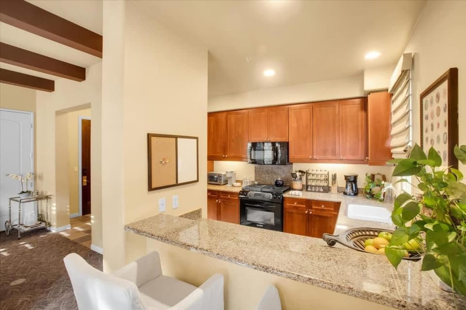 Beautiful 2 Bedroom Villa with Great Views House in Indian Wells