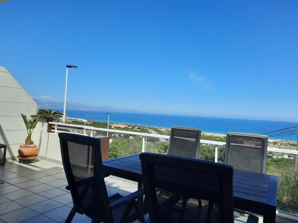 Day, Natural landscape, View (from property/room), Balcony/Terrace, Balcony/Terrace